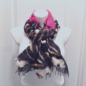 Accessory Collection New York-Leopard Print Hot Pink/Barbie-Fringes-29" x 72"